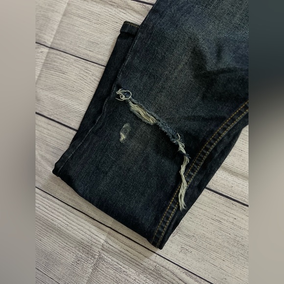 Aeropostale Women’s Hailey Flare Distressed Dark Denim Jeans. NEW without tags. - Picture 10 of 12